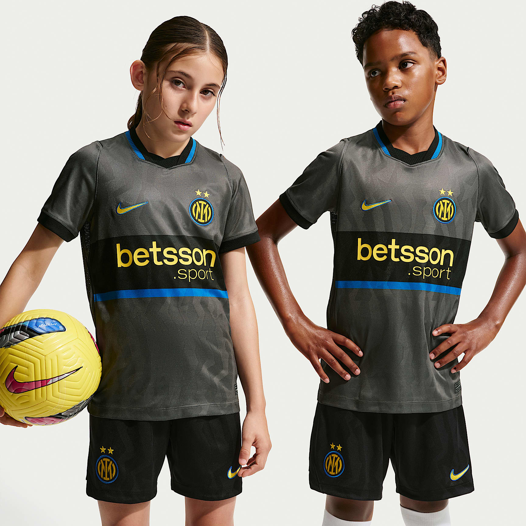 Inter Milan 2026/27 Stadium Third⁠Older Kids' Nike Dri-FIT
